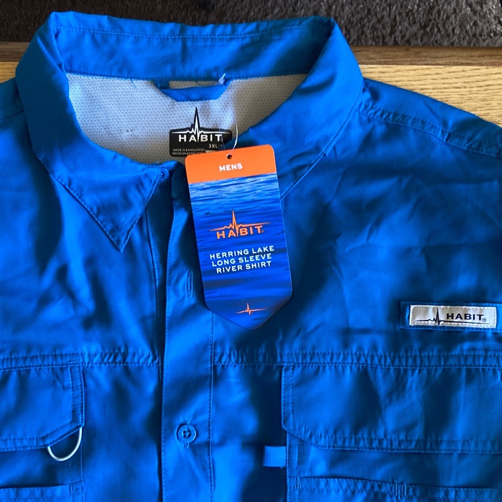 Habit Men's Blue Casual Button Down Shirt
